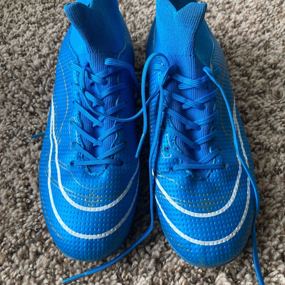 JIEBUNIAO BOYS INDOOR SOCCER BOOTS